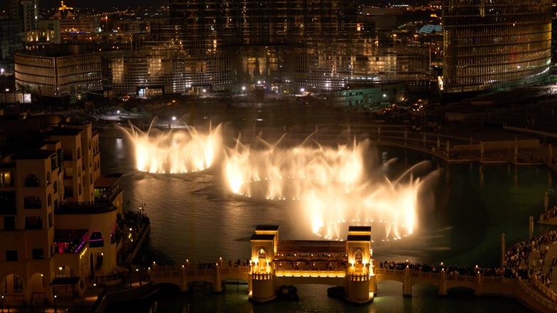 The Dubai Fountain The Dubai Fountain