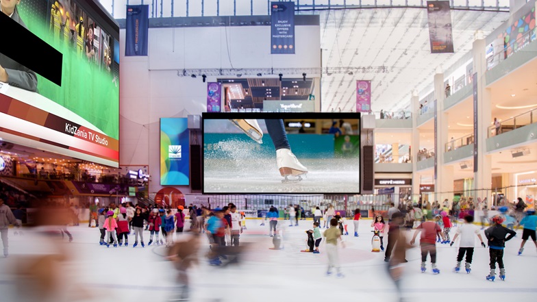 dubai-ice-rink-busy_16x9